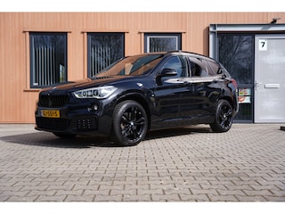 BMW X1 sDrive20i | M-Sport | Leer | Head-Up | H&K | NAP