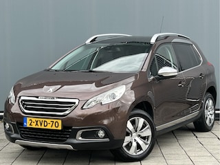 Peugeot 2008 BWJ 10-2014 | 1.2 82PK Allure | PANO DAK | LEDER/STOF | CLIMA | NAVI | CRUISE | PDC | LICHTMETAAL | PRIVACY GLASS