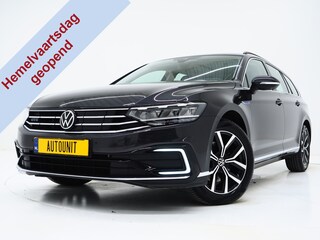 Volkswagen Passat Variant 1.4 TSI PHEV GTE | Panoramadak | Massage | HUD | 360 | Keyless | Adaptive Cruise | Virtual | Carplay