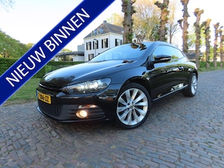 Volkswagen Scirocco 1.4 TSI Highline Ecc Cruisecontrol Stoelverwarming Sportstoelen Navigatie Keyless Pdc Lm Velgen