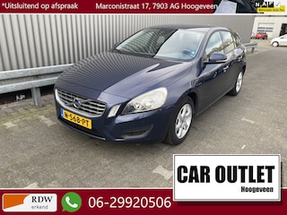 Volvo V60 1.6 T3 Ocean Race Clima, Stoelvw, Navi, CC, PDC, LM, Afn.Trekh, – Inruil Mogelijk –