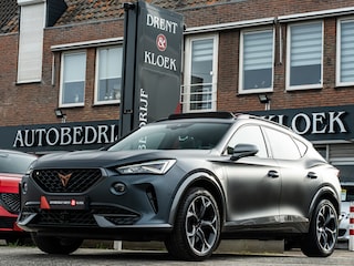 Cupra Formentor 1.4 e-Hybrid VZ Performance MAT GRIJS SCHAALSTOELEN CAMERA 19 INCH BLACK OPTIC