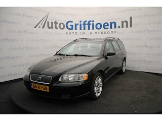 Volvo V70 2.4 Edition II met schuifdak en trekhsaak