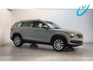 Skoda Kodiaq 1.5 TSI 150pk DSG Business Edition Plus Leder-Stof Stoelverwarming Camera Sfeerverlichting