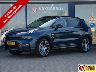 Lynk & Co 01 1.5, Camera + Sensoren / Carplay + Android Auto / Full LED / 20' LMV