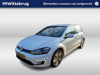 Volkswagen Golf E-DITION / SOH 92%/ AUTOMAAT/ NAVI/ PARK. SENSOREN + CAMERA/ DIGITAL DASH/ CLIMATE/ CRUISE/ MULTIMEDIA