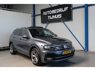Volkswagen Tiguan 1.4 TSI Highline 7p. 2X R-Line - Airco, Cruise, Camera, Virtual display, Carplay, Trekhaak.