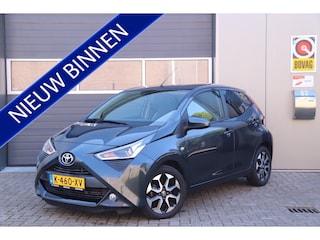 Toyota Aygo 1.0 VVT-i x-joy Automaat, Carplay, Camera, Airco