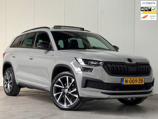 Skoda Kodiaq 1.5 TSI Sportline DSG PANO l KEYLESS l CAMERA l ADAPT.CRUISE l CARPLAY l 20 INCH l ORG.NL l 1e EIG