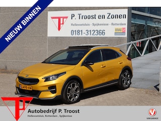 Kia XCeed 1.4 T-GDi DynamicPlusLine Panoramadak!Stuurverwarming/Stoelverwarming/Lane assist/Adaptieve cruise control/Apple carplay/Achteruitrijcamera/Navigatie/DAB/