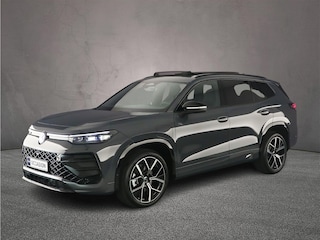 Volkswagen Tayron 1.5 eHybrid R-Line Edition 272pk DSG Automaat, Panoramadak, Rondomzicht camera, Trekhaak, Black style, Elektrische achterklep, Navigatie, App connect