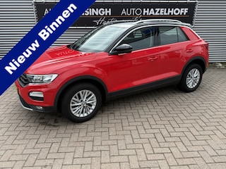 Volkswagen T-Roc 1.0 TSI Style slechts 77.628km!!! | PDC V+A | Navi | ACC | Apple Carplay/Android Auto | Clima | LM Velgen | RIJKLAARPRIJS INCL 12 MAANDEN GARANTIE EN BEURT
