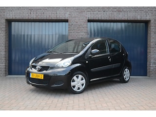 Toyota Aygo 1.0-12V Comfort | Airco | 5-deurs | Elec. Ramen | Afstandsbediening | NAP | APK