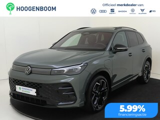 Volkswagen Tiguan 1.5 eHybrid R-Line Edition | SoH 100%|  Panoramadak | Trekhaak | Lederen bekleding | Black style | Head-up display | Harman/kardon audio | 360 camera | Parkeerassistent |