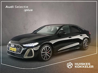 Audi A5 Limousine 2.0 TFSI S Edition | Adapt. Cruise | Optiek Pack | 19 inch | Camera | MMi + | Audi Sound | Parkeerassist Plus | S Line