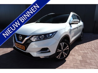 Nissan Qashqai 1.3 DIG-T Design Edition Automaat Panoramadak  Trekhaak Camera  Etc. Etc.