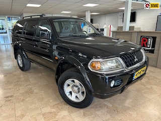 Mitsubishi Pajero Sport 3.0 V6 GLS | Airco | Trekhaak | Nieuwe D-riem | 1e eigenaar | 2800Kg Trekgewicht