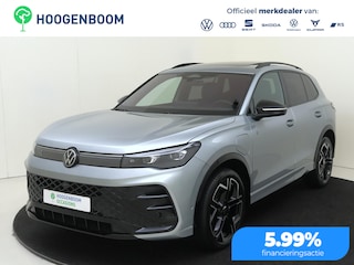 Volkswagen Tiguan 1.5 eHybrid R-Line Edition | SoH 100% |  Panoramadak | Trekhaak | Lederen bekleding |  Head-up display | Harman/Kardon audio | Black style | 360 camera |