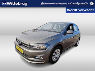 Volkswagen Polo 1.0 TSI Comfortline Executive DSG automaat Navigatie / Cruise control / Bluetooth / Airco / App-connect / Metallic lak