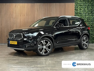 Volvo XC40 T5 Recharge Inscription | Stoel en Stuurwielverwarming | Elektrisch verstelbare bestuurdersstoel geheugen | Parkeercamera | BLIS Dode Hoek Detectie | Lederen bekleding | Zitting verlenging voorstoelen | Cruise Control | 19 Inch | Keyless Drive | Parkeersensoren voor+achter | Elektrisch bedienbare achterklep | Automatisch dimmende binnen en buitenspiegels | 2-Zone Climate Control | Regensensor | DAB Radio | Apple Carplay/Android Auto | Volvo On Call met mobiele App functie |