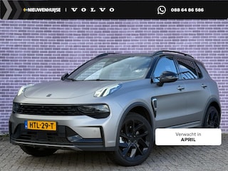 Lynk & Co 01 1.5 | Matt Grey Aluminium  | Trekhaak | Zwarte hemel bekleding | Apple Carplay/Android Auto | Panoramadak | 360° Camera | Stoelverwarming | adaptieve cruise control | Premium Audio | Keyless entry/start |