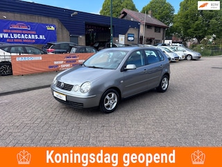 Volkswagen Polo 1.4-16V Turijn AIRCO + NIEUWE APK!
