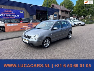Volkswagen Polo 1.4-16V Turijn AIRCO + NIEUWE APK!