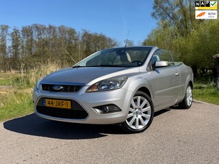 Ford Focus Coupé-Cabriolet 2.0 Titanium Automaat Leder slechts 130.209 km Navi Stoelverwarming Clima PDC Cruise Goed Onderhouden!