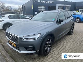 Volvo XC60 2.0 T4 Inscription | Panorama dak | Stoel en stuur verwarming | Trekhaak | Navi | PDC V+A | Cruise control |