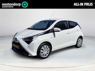 Toyota Aygo 1.0 VVT-i x-play | 5 deurs | Carplay | Airco | Parkeercamera |