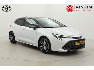 Toyota Corolla Hybrid 200 Business GR Sport Plus | Leder | Dodehoek detectie | Head-up display | JBL | Stoelverwarming | Apple Carplay / Android Auto | 18 inch | Parkeersensoren voor/achter