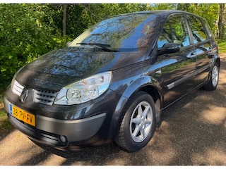 Renault Scénic 1.6-16V Privilège Comfort lange APK