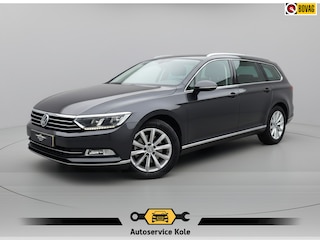 Volkswagen Passat Variant 1.4 TSI Automaat Highline * Trekhaak * Camera * Stoelverwarming * Adaptieve Cruise Control *