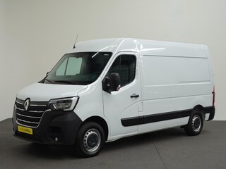 Renault Master T35 2.3 dCi 135PK L2H2 Airco Cruise Control Camera Nav PDC V+A Trekhaak 270° Deuren