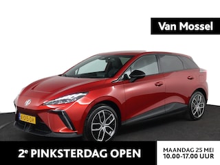 MG 4 Electric Luxury 64 kWh Afneembare trekhaak
