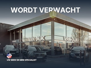 BMW iX xDrive45 M Sportpakket Harman/Kardon Comforttoegang Iconic Glow Driving Ass Pro Parking Assistant Pro 21'' LM Velgen