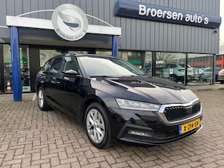Skoda Octavia Combi 1.4 TSI iV 204pk PHEV DSG Business Edition met Stoel- en S
