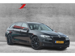 BMW 5-serie Touring 520d Edition | Navigatie | Sportstoelen | Leer | Xenon | Trekhaak | PDC |
