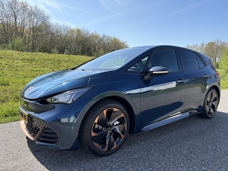 Cupra Born Performance One 62 kWh Sportstoelen Camera