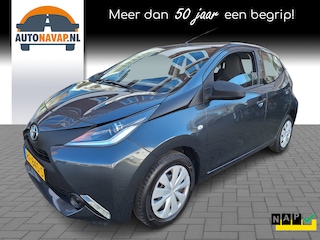 Toyota Aygo 1.0 VVT-i X-Fun 5Drs /68.000 Km/Airco/1e Eig/Bluetooth/Garantie