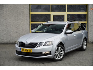 Skoda Octavia Combi 1.0 TSI Ambition Business BJ2019 Lmv 16" | Led | Pdc | App-Connect | Navi | Climate control | Cruise control | Sportstuur | Verwarmde voorstoelen | Extra getint glas