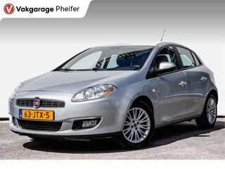 Fiat Bravo 1.4 90pk Corporate Trekhaak/ Climate control/ Pdc/ Cruise control/ Keurige auto !