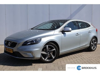 Volvo V40 2.0 T3 R-Design UNIEK! - Bomvolle auto!! - Standkachel - Adap. Cruise - Pano