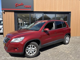 Volkswagen Tiguan 1.4 TSI Trend&Fun 4Motion | Nieuwe ketting | Trekgewicht 2000 KG | Nieuwe All seasons | Cruise controle |