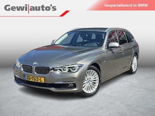 BMW 320i Touring Luxury