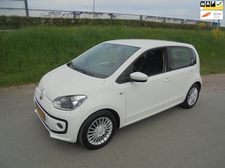 Volkswagen Up Up 1.0 benzine airco lmv navigatie pdc
