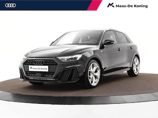 Audi A1 Sportback 40 TFSI 207pk S-Tronic S Edition · Camera · SONOS Sound · Apple/Android Car Play · Keyless Start · Sfeerverlichting · Zwart Optiek ·