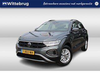 Volkswagen T-Roc 1.0 TSI 110pk Life / Navigatie by APP / LM 16 inch / Digital cockpit / Park Assist / LED Garantie tot 31-07-2027 max 100.000km