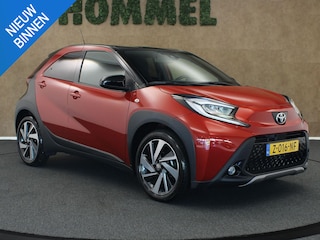 Toyota Aygo 1.0 VVT-i MT Envy - ORIGINEEL NEDERLANDSE AUTO - PARKEERSENSOREN VOOR EN ACHTER - DRAADLOZE TELEFOONLADER - ADAPTIVE CRUISE CONTROL - NAVIGATIE - APPLE CARPLAY/ANDROID AUTO