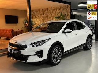Kia XCeed 1.5 T-GDI ExecutiveLine Garantie Memory Leder StoelVentilatie StoelVW StuurVW Camera Elek Achterklep Blindspot Rijklaar